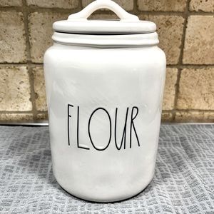 Rae Dunn canister
